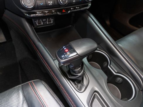 Used 2024 Dodge Durango GT image 22