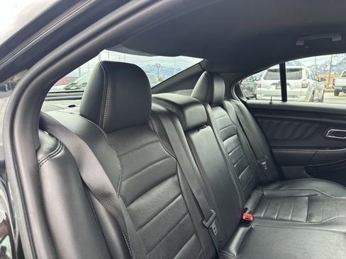 Used 2013 Ford Taurus SHO image 19