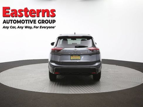 Used 2024 Nissan Rogue S AWD/4WD image 36