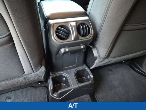 Used 2023 Jeep Wrangler Unlimited Sport AWD/4WD image 18