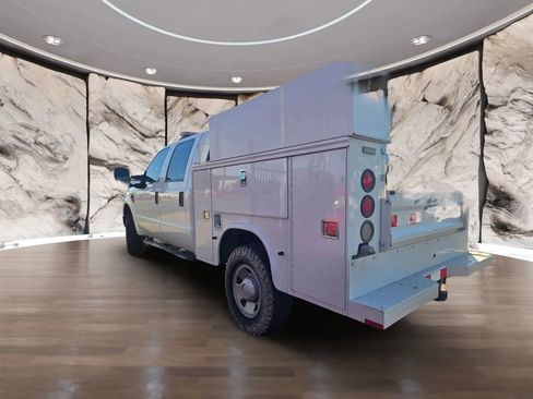 Used 2009 Ford F350 Lariat image 8