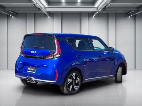 Certified 2024 Kia Soul GT-Line w/ GT-Line Technology Package FWD image 4