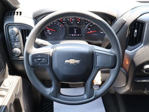 Used 2021 Chevrolet Silverado 1500 Custom AWD/4WD image 14