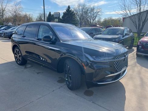 New 2026 Lincoln Nautilus Reserve image 1