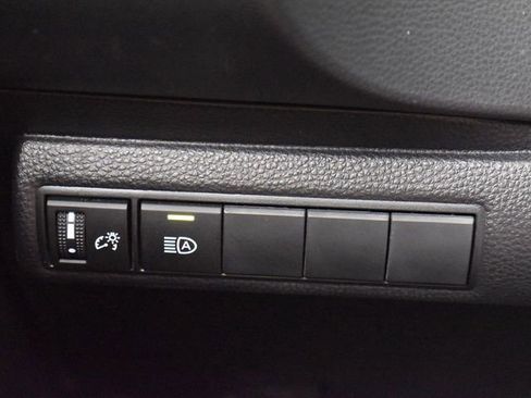 Used 2023 Toyota Corolla LE image 22