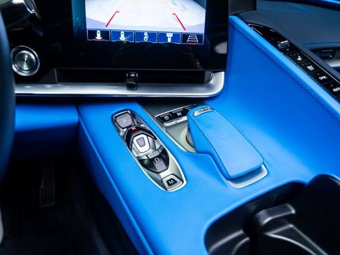 Used 2025 Chevrolet Corvette Z06 RWD image 38