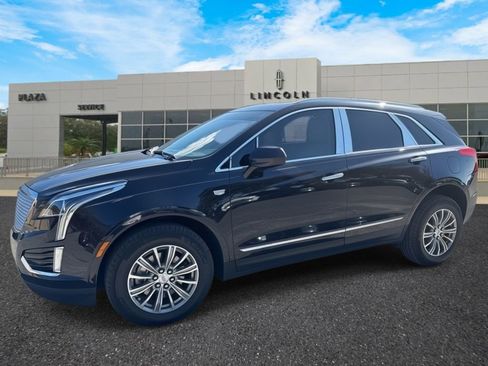 Used 2018 Cadillac XT5 Luxury w/ Driver Awareness Package image 7