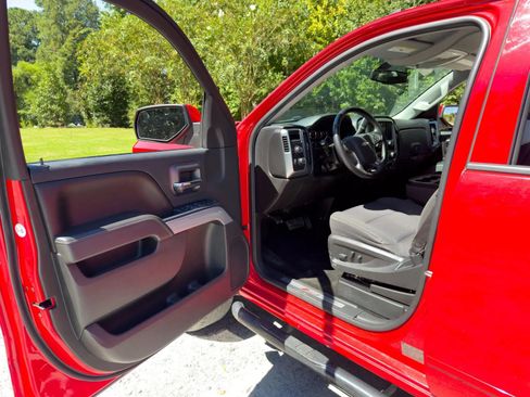 Used 2017 Chevrolet Silverado 1500 LT w/ All Star Edition AWD/4WD image 11