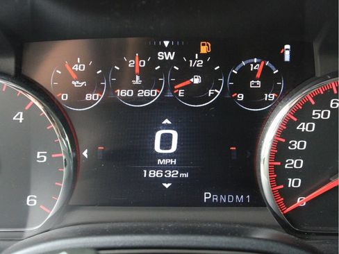 Used 2016 GMC Sierra 2500 Denali w/ Snow Plow Prep Package AWD/4WD image 19