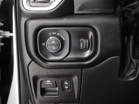 Certified 2022 RAM 1500 Big Horn image 21