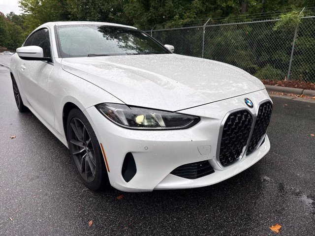 Used 2025 BMW 430i Coupe w/ Premium Package RWD image 3