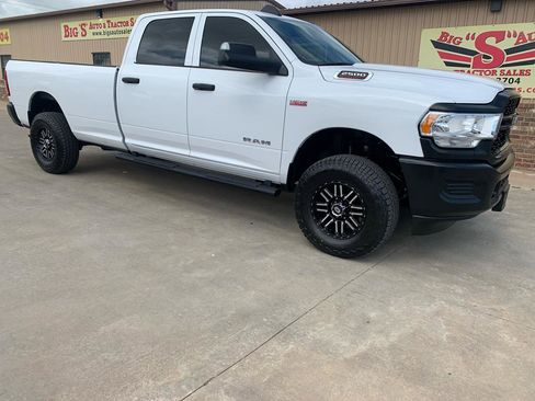 Used 2022 RAM 2500 Tradesman AWD/4WD image 1