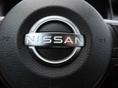 Certified 2023 Nissan Kicks S FWD image 27