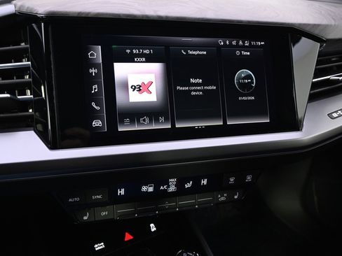 Used 2022 Audi Q4 e-tron Premium w/ Convenience Package image 27