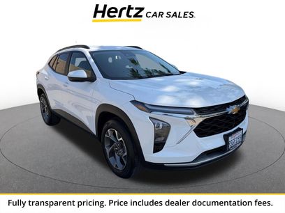 Used 2025 Chevrolet Trax LT