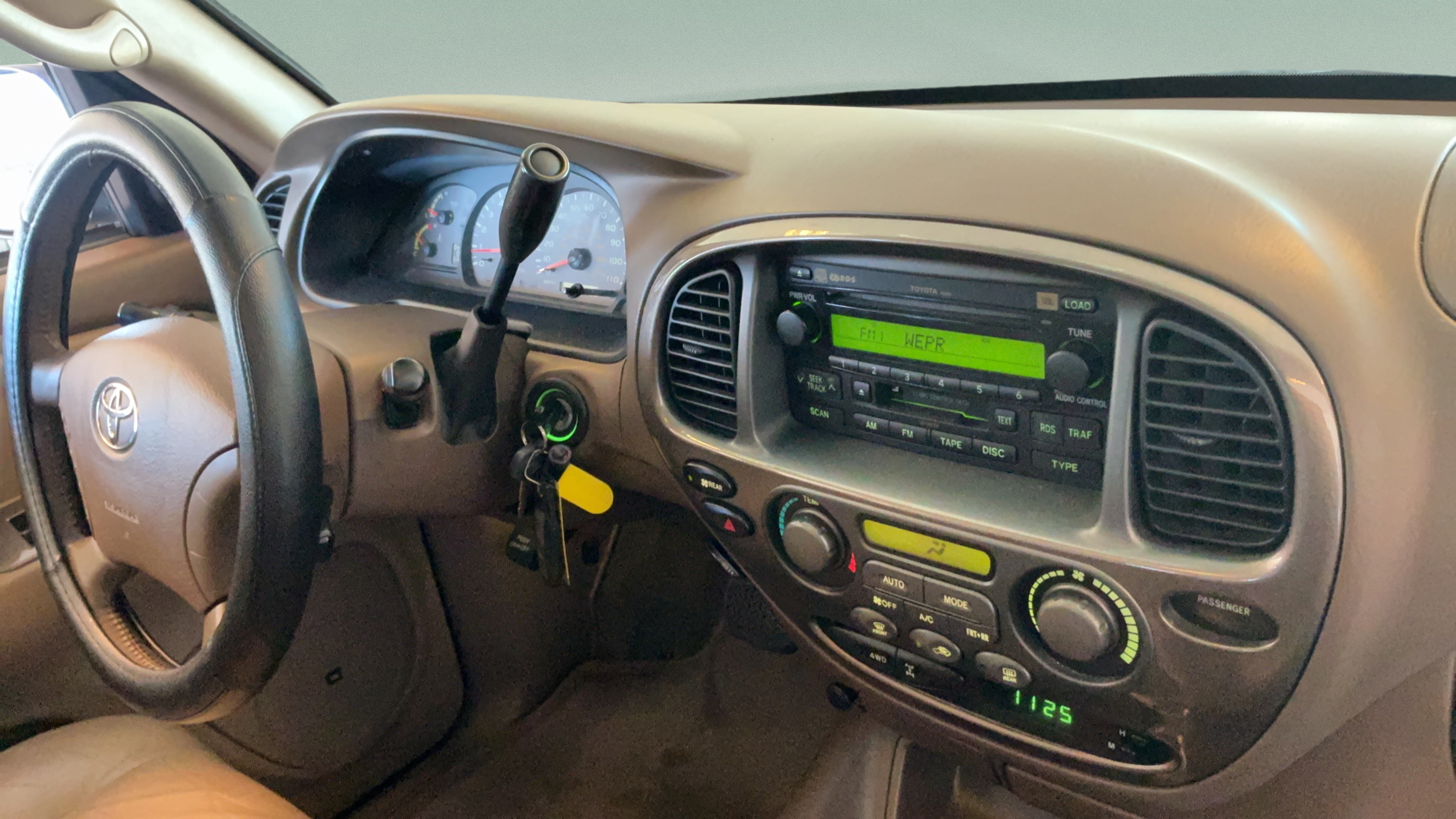 Used 2003 Toyota Sequoia Limited AWD/4WD image 47