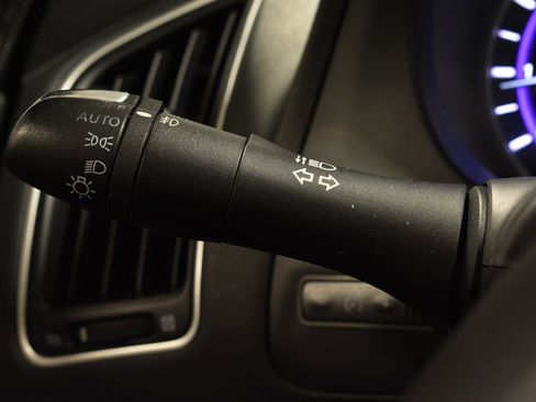 Used 2017 INFINITI Q50 Premium w/ 2.0T Premium Plus Package image 16