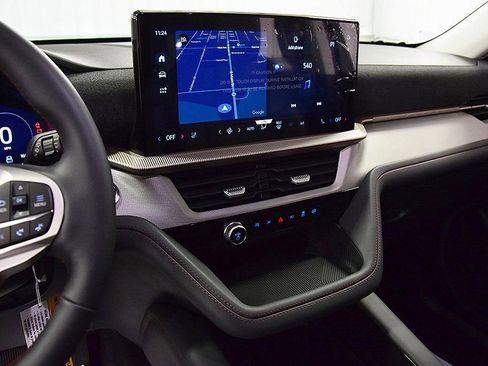 New 2026 Ford Explorer Active w/ Active Comfort Package AWD/4WD image 23