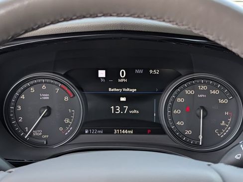 Used 2025 Cadillac XT6 Premium Luxury w/ Technology Package FWD image 14