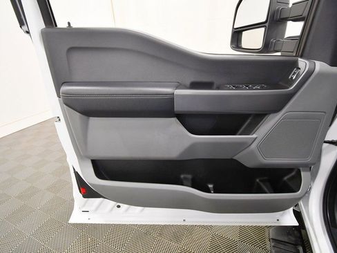 Used 2023 Ford F250 XLT image 13