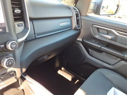 Certified 2022 RAM 1500 Big Horn image 19