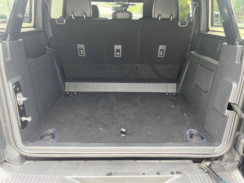 Used 2025 Ford Bronco Badlands AWD/4WD image 24