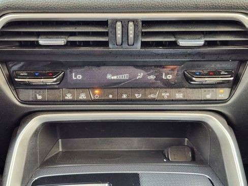 Used 2025 MAZDA CX-70 3.3 Turbo w/ Preferred Package image 17