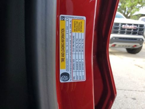 New 2026 GMC Canyon AT4 image 32