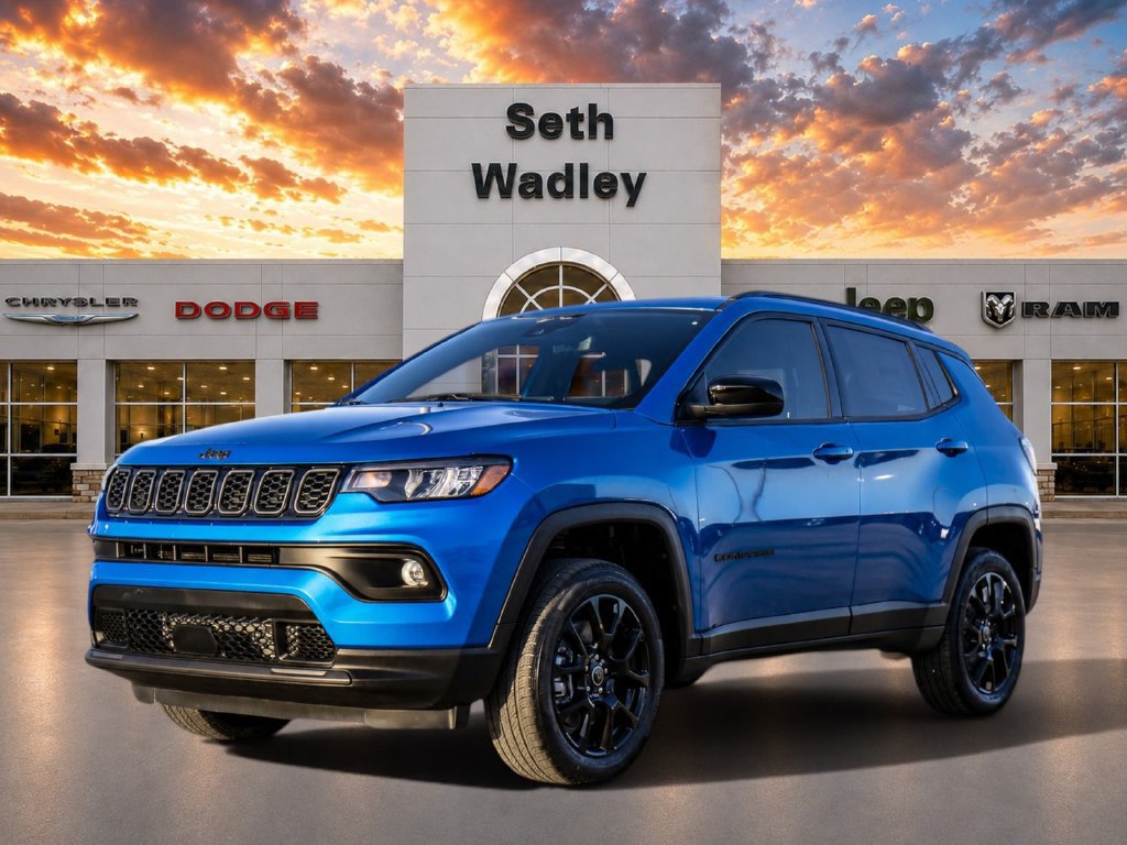 Used 2026 Jeep Compass Latitude AWD/4WD image 3