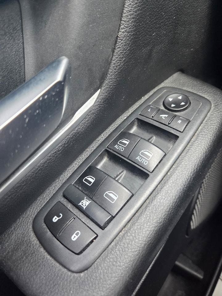 Used 2020 RAM 1500 Big Horn AWD/4WD image 27