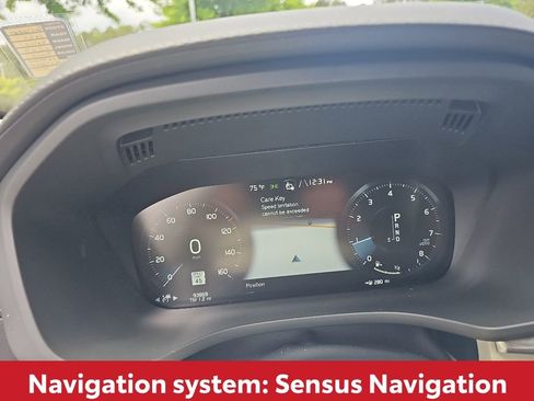 Used 2021 Volvo XC60 T5 Inscription w/ Advanced Package FWD image 11