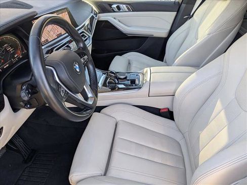 Used 2020 BMW X5 xDrive40i w/ Executive Package image 16