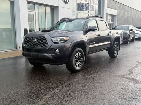 Used 2023 Toyota Tacoma TRD Sport AWD/4WD image 1