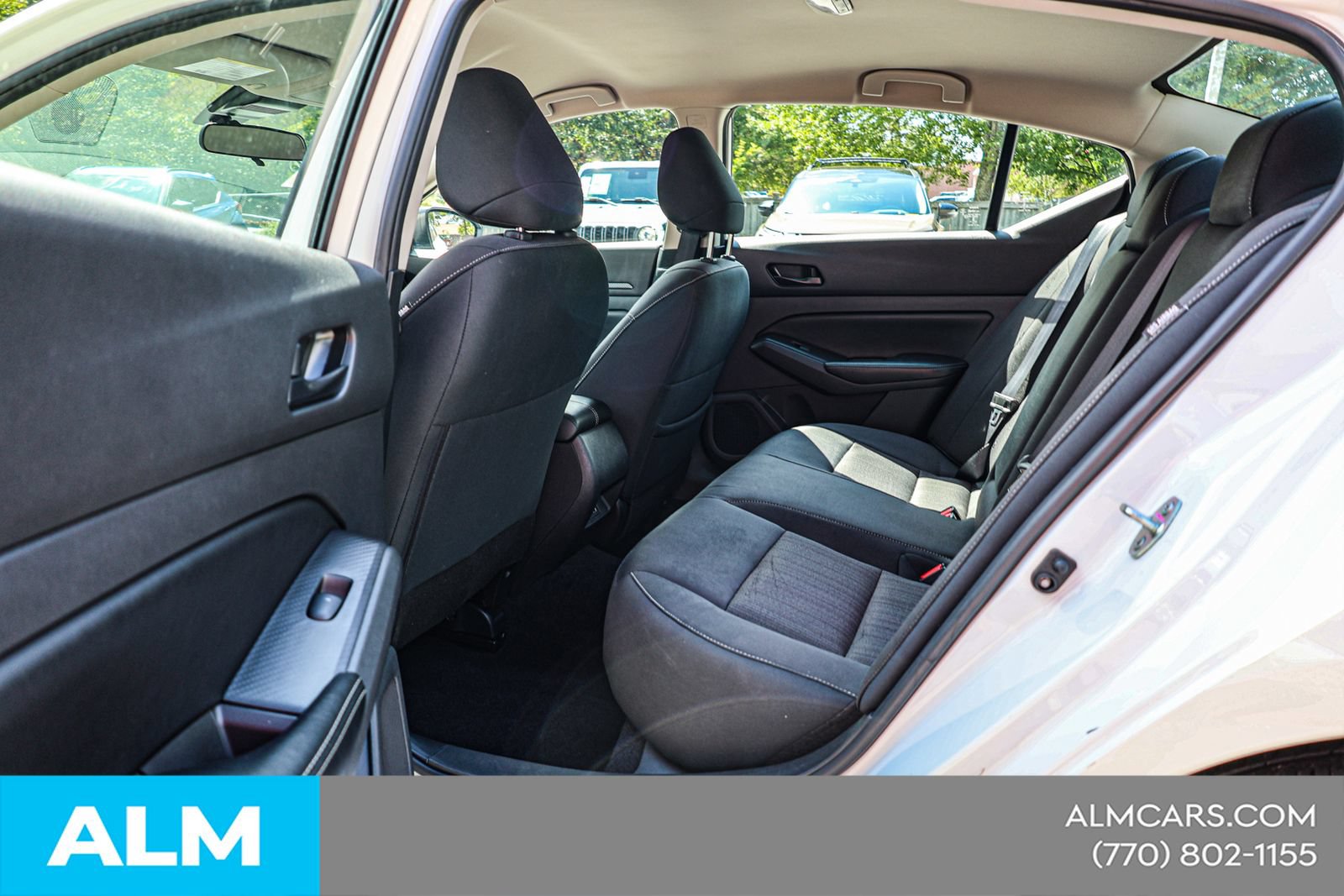 Used 2025 Nissan Altima 2.5 SV FWD image 18