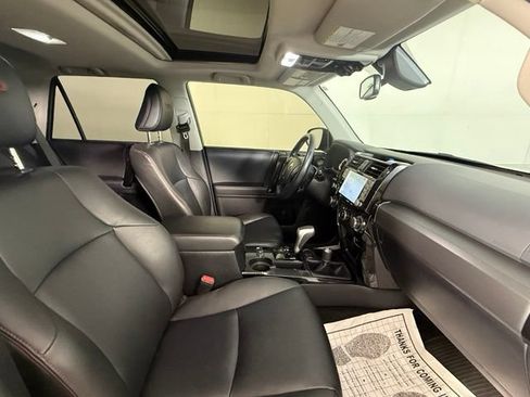 Used 2023 Toyota 4Runner TRD Off-Road Premium w/ Moonroof Package AWD/4WD image 35