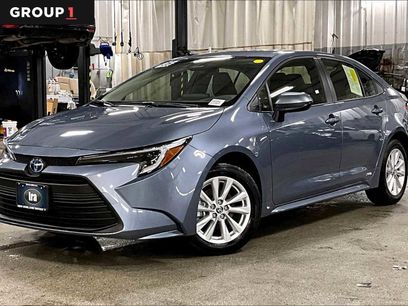 Used 2025 Toyota Corolla LE w/ LE Premium Package