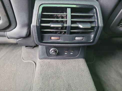 Used 2024 Audi Q3 2.0T Premium Plus image 14