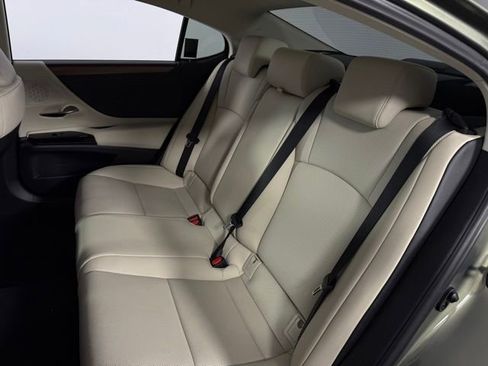 Used 2024 Lexus ES 350 w/ Premium Package image 16