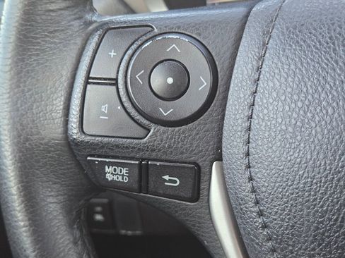 Used 2016 Toyota Corolla S Premium FWD image 25
