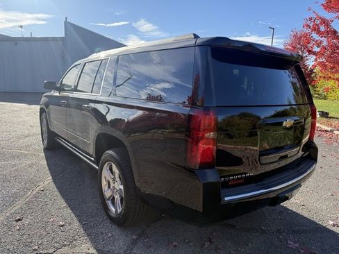 Used 2020 Chevrolet Suburban Premier image 5