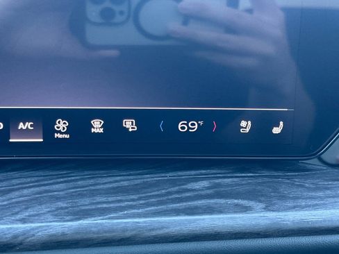 Used 2025 Audi Q5 Premium Plus w/ Premium Plus image 30