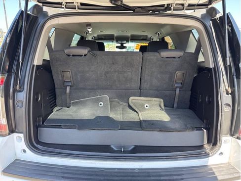 Used 2015 GMC Yukon SLE RWD image 19