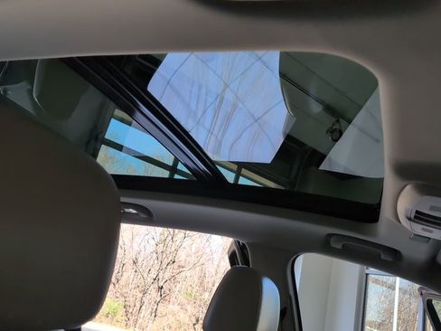 Used 2019 Buick Envision Essence image 51