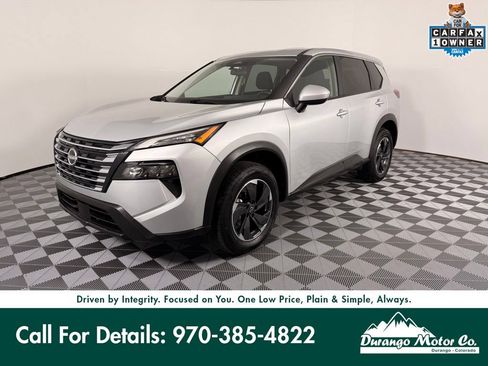 Used 2025 Nissan Rogue SV AWD/4WD image 1