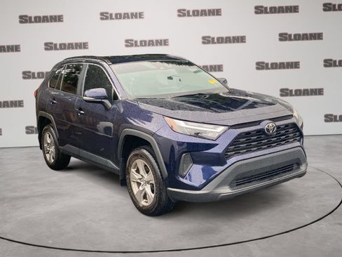 Used 2024 Toyota RAV4 XLE AWD/4WD image 2