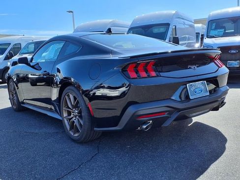 New 2026 Ford Mustang Coupe image 4