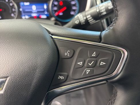 Used 2024 Chevrolet Equinox LT image 16