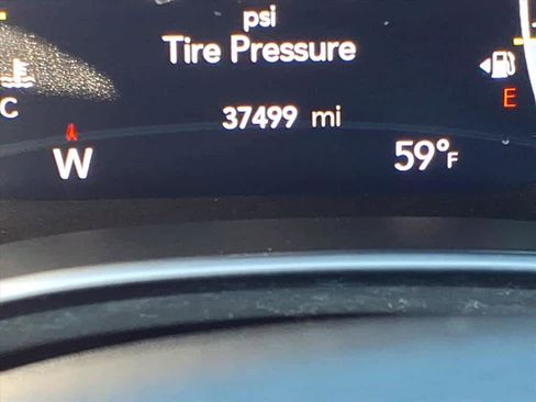 Used 2022 Chrysler Pacifica Limited w/ S Appearance Package image 25