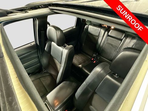 Used 2021 Jeep Grand Cherokee Laredo X AWD/4WD image 24
