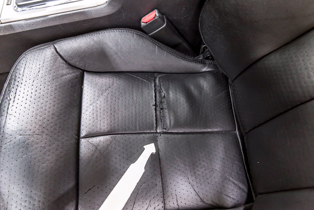 Used 2010 Lincoln MKX AWD image 39